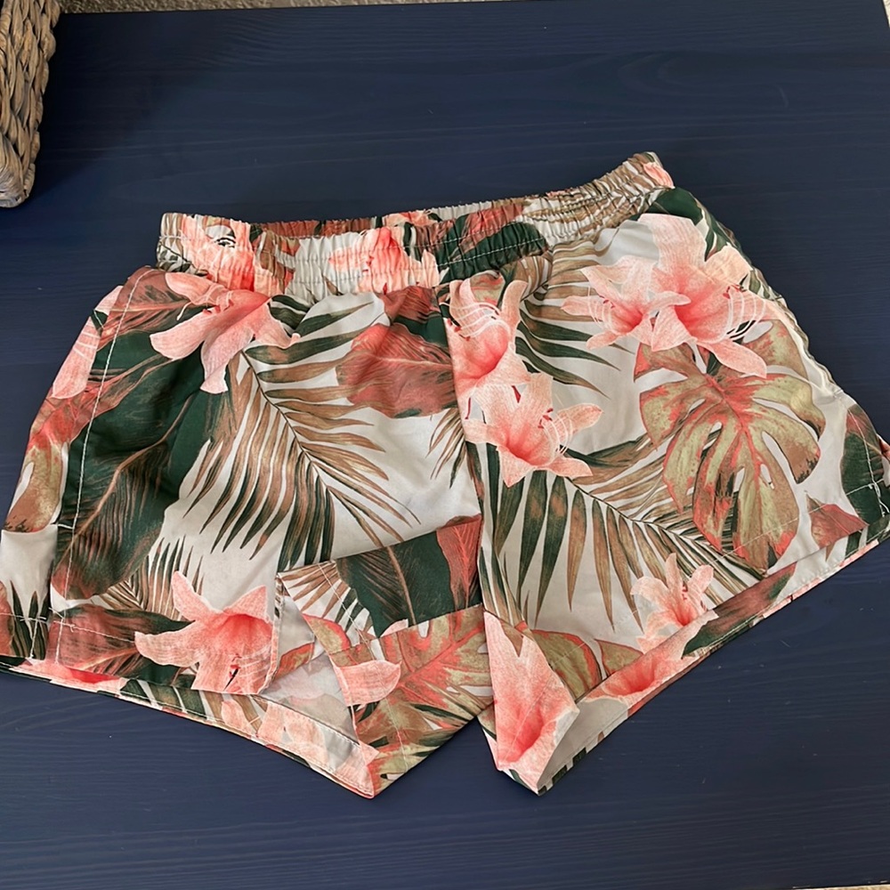Girls Old Navy Run Shorts